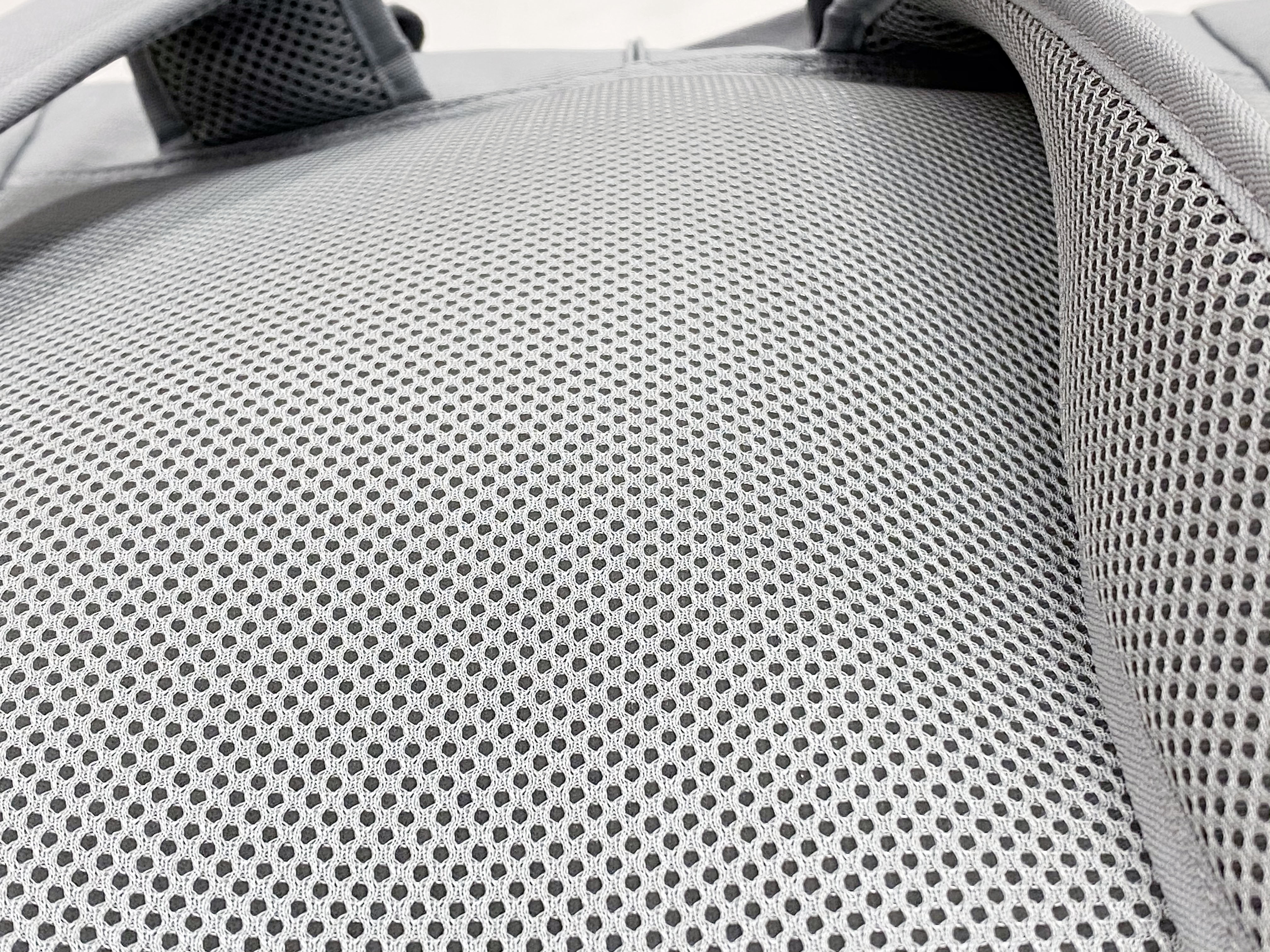 nikeradiate书包测评,nike双肩包休闲运动测评