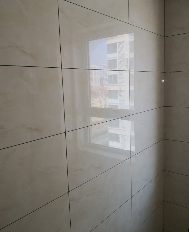 瓷片松动脱落和墙体分离什么原因,外墙瓷片脱落最省事的补救方法是