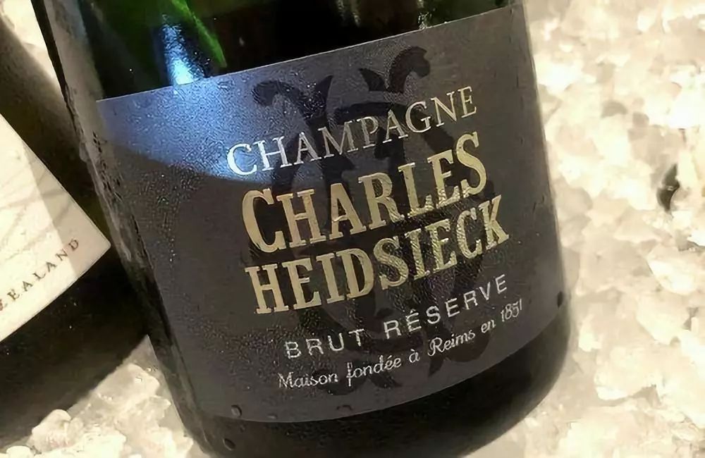 张裕葡萄酒哪一款性价比最高,300元以内性价比最高的葡萄酒