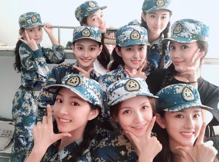 大学生宿舍查违禁品,大学宿舍违禁物品被发现