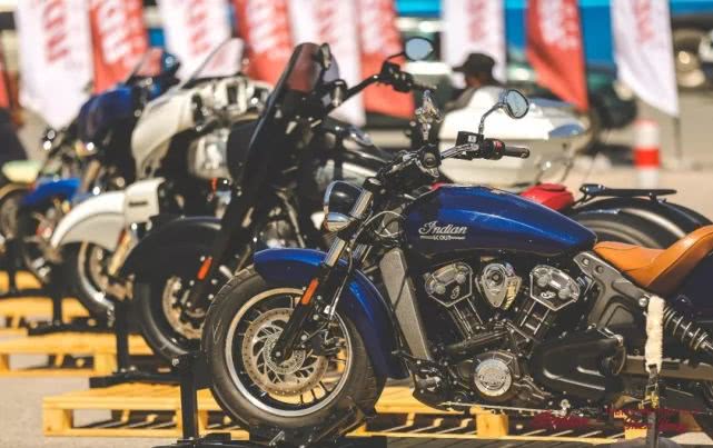 潮young星球登陆城北中登广场开业“剧透”