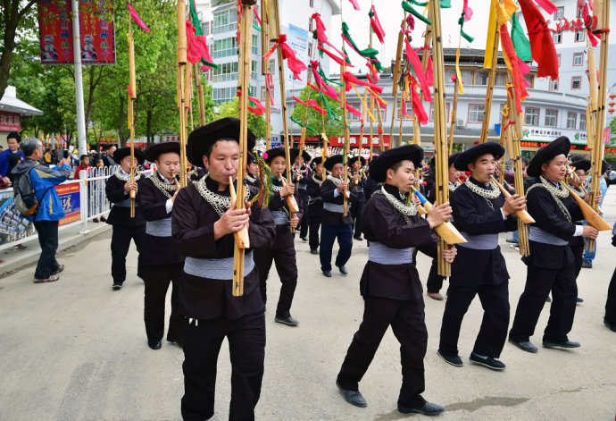 台江苗族姊妹节巡游,台江苗族姊妹节苗族服装