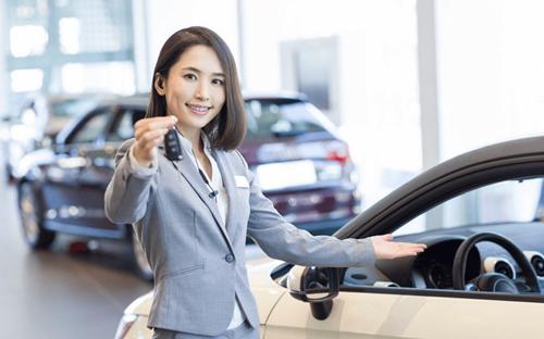 买车选白色能省钱吗,买车为什么都是选白色车