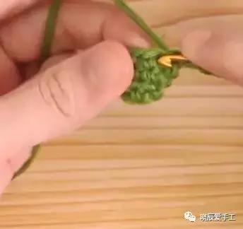 母亲节康乃馨花束该怎么搭配包装,钩针康乃馨花束教程