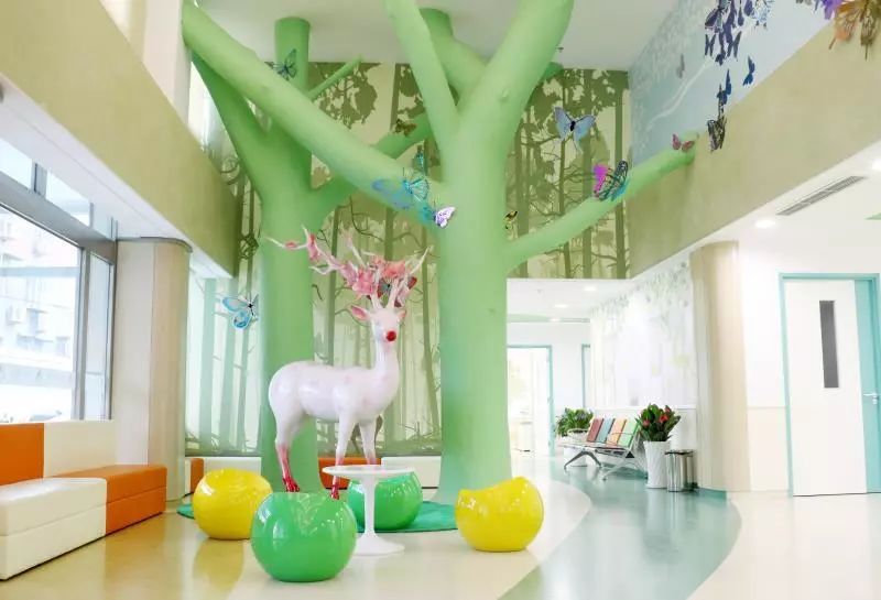 “妈妈，以后看牙我再也不哭啦！”