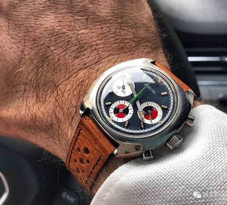 如何在日内瓦拍卖会上“捡漏”心仪古董表？