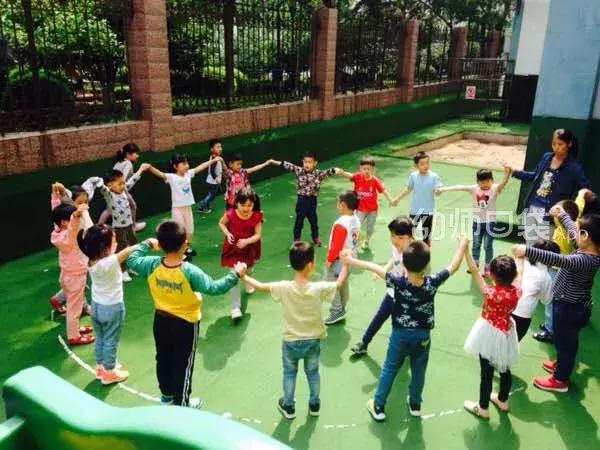 有哪些低调的运动户外游戏,户外游戏体育游戏有哪些