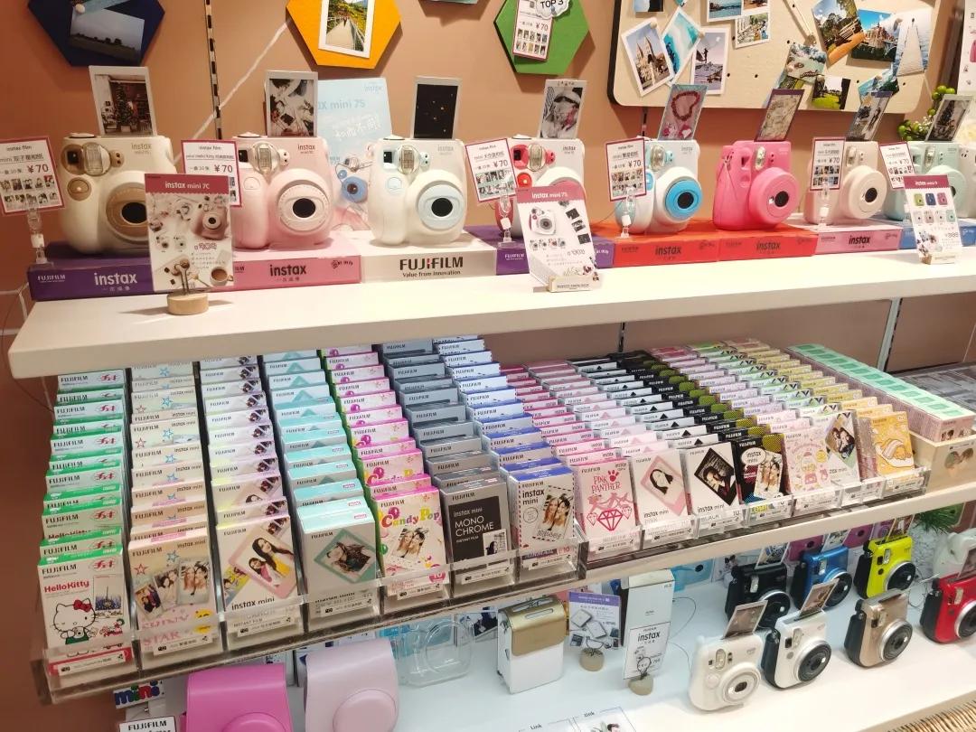 拍立得相机是哪年进入国内的,拍立得相机有国产替代品吗