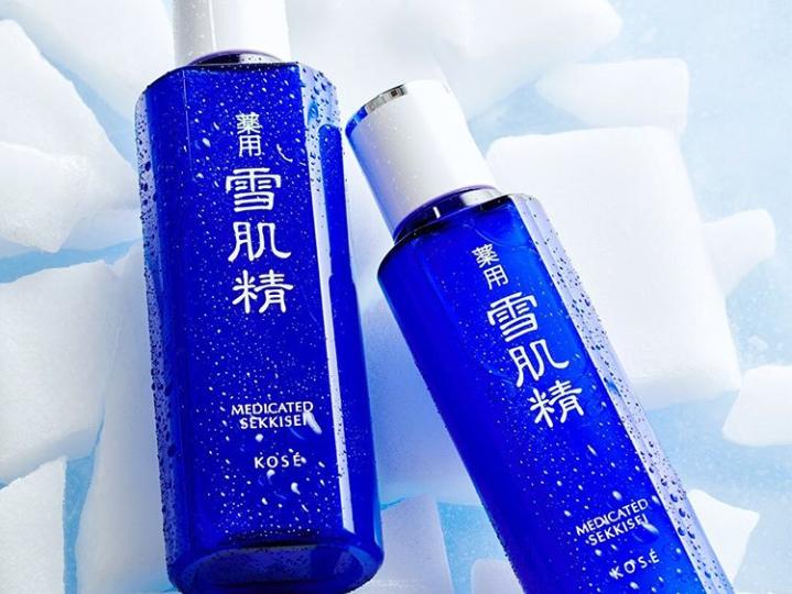 反复长痘痘闭口粉刺用什么化妆水,平价好用的化妆水补水保湿