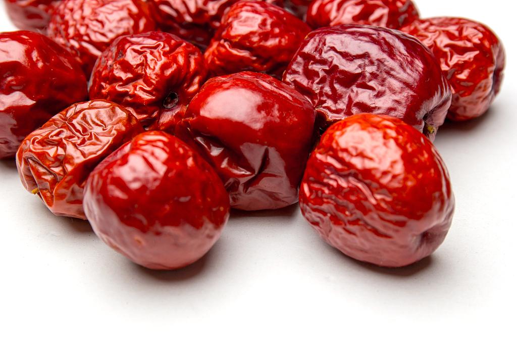 从订婚信物到休闲零食,8000年来新郑红枣经历了什么?