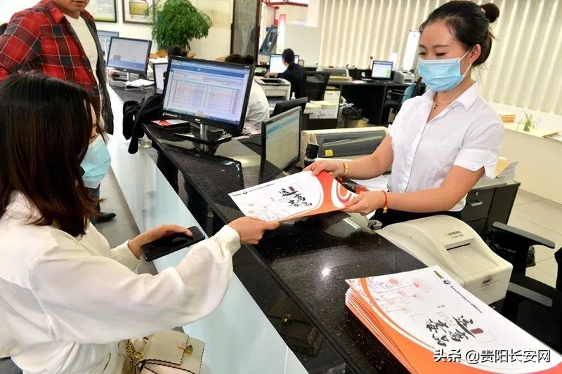 成功创建禁毒教育示范学校,开展驾校禁毒知识培训