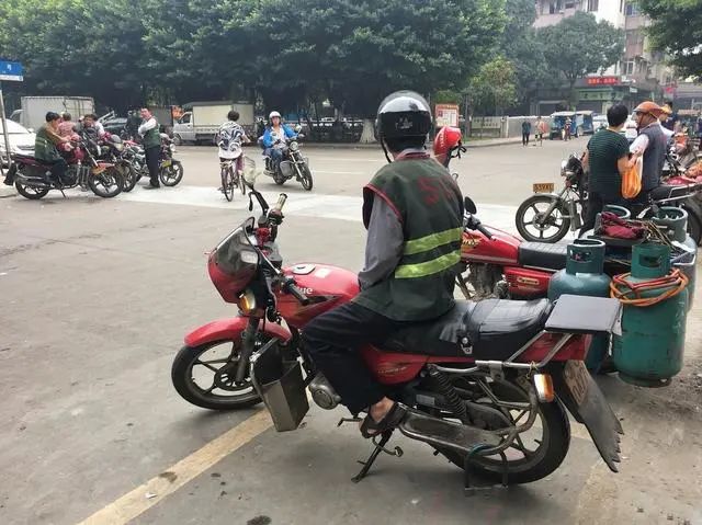 豪爵铃木摩托车150cc,雅马哈150cc越野摩托车推荐