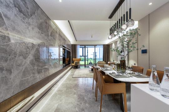 高度国际天津分公司,高度国际青岛金茂