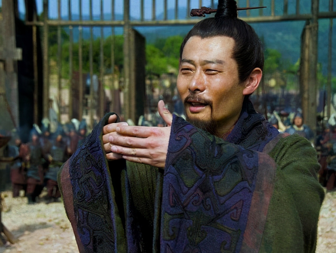 三国演义第三十五章曹刘再聚,三国演义第三十六回曹操与杨修