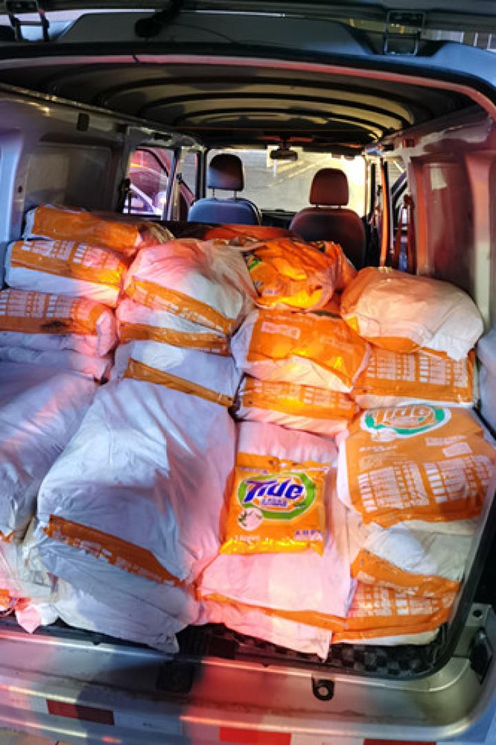 吉林男子被骗后想“想回本”来鞍卖假货继续行骗