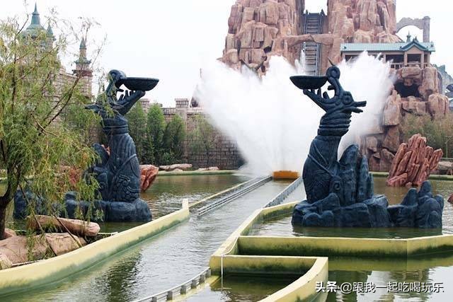 青岛方特圣诞节夜场,青岛方特圣诞节去还是跨年夜去