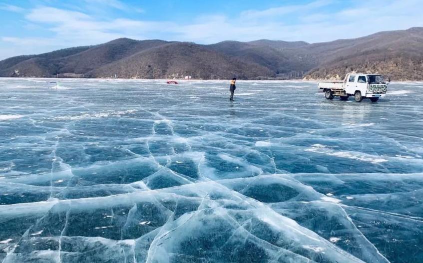 长白山天池只出不进为何不干涸,长白山天池为什么没有进水口
