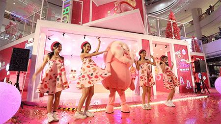 日本国宝级丑萌界鼻祖“屁桃君”,粉色风暴来袭,你hold住了吗