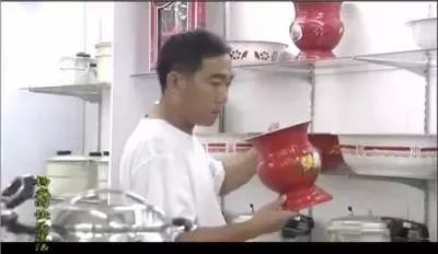 天津人的处世哲学，全在《杨光的快乐生活》里