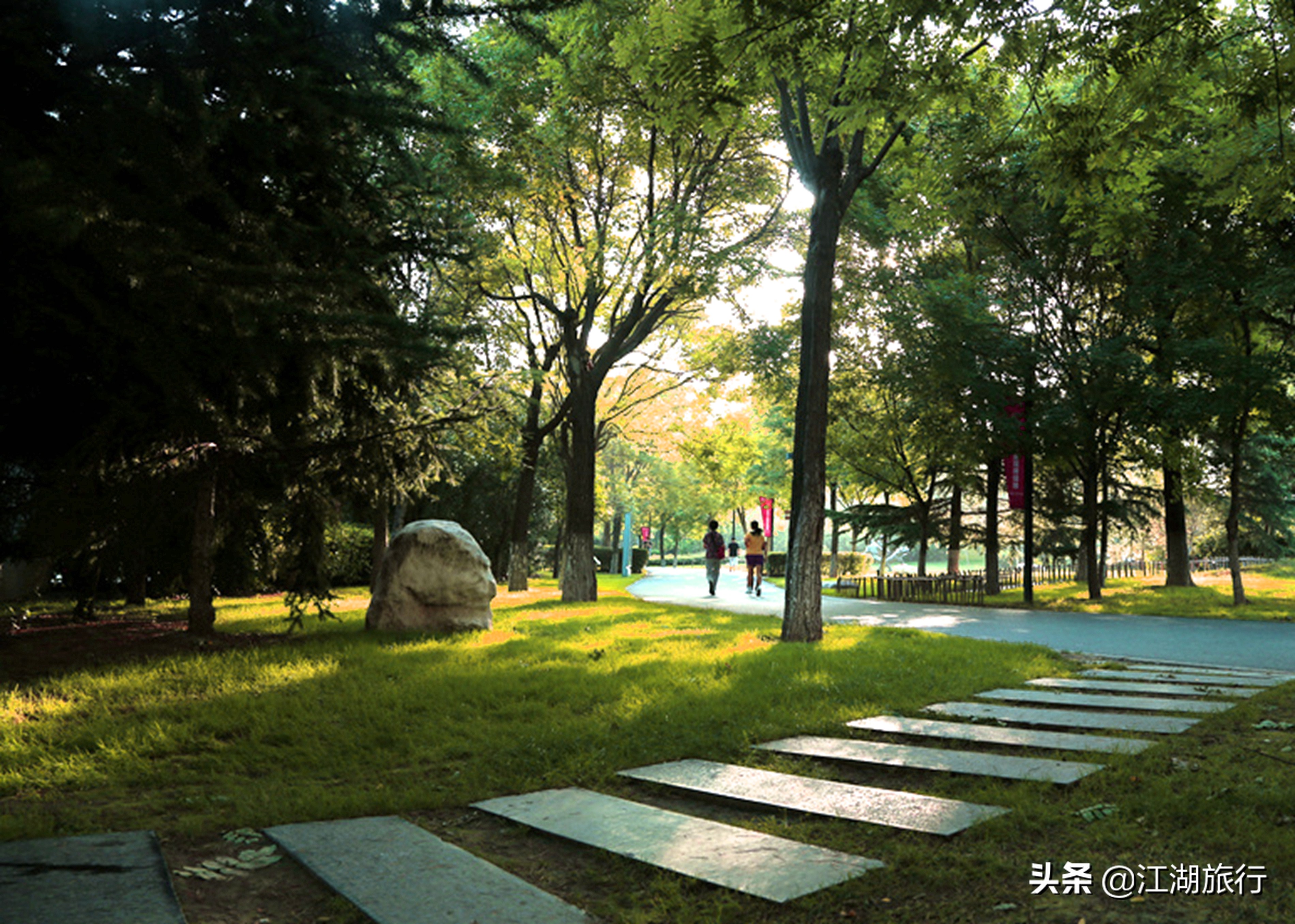 坐地铁逛西安周边,西安地铁坐一趟领略5000年文明