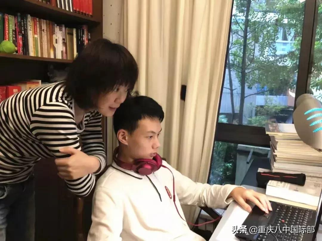 八中国际部｜群星闪耀之朱子峣：心有猛虎，细嗅蔷薇