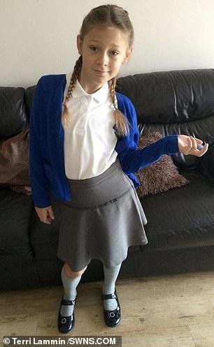 英12岁孩子变性,3岁意识到“搞错身体”,其母称后悔可再当男性