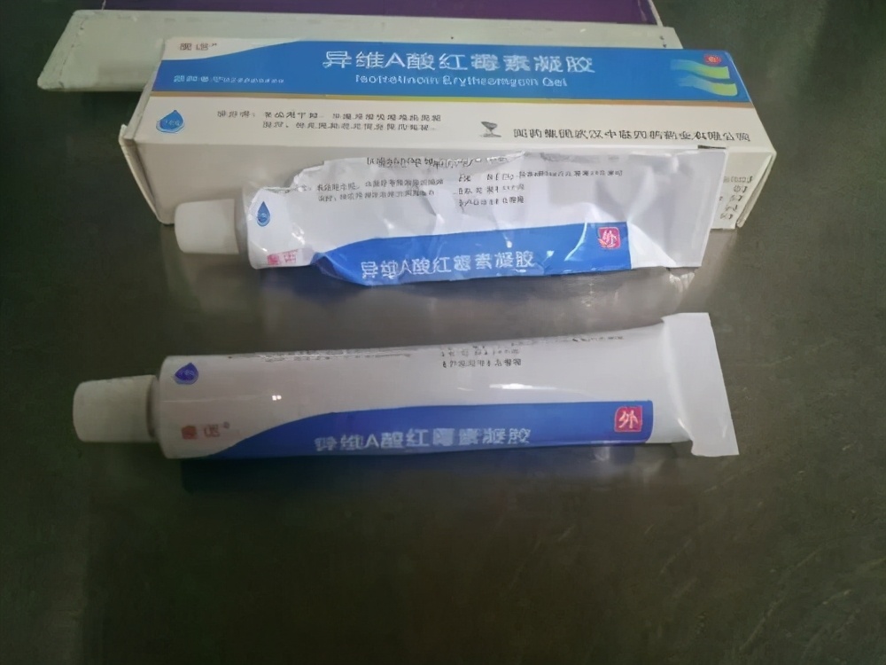 太坑了!领导竟然让我手动挑杂质,三天后开始疯狂脱皮