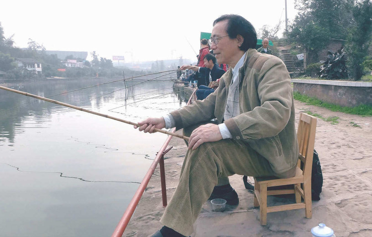 第一次钓鱼日记,第一次钓鱼100字作文