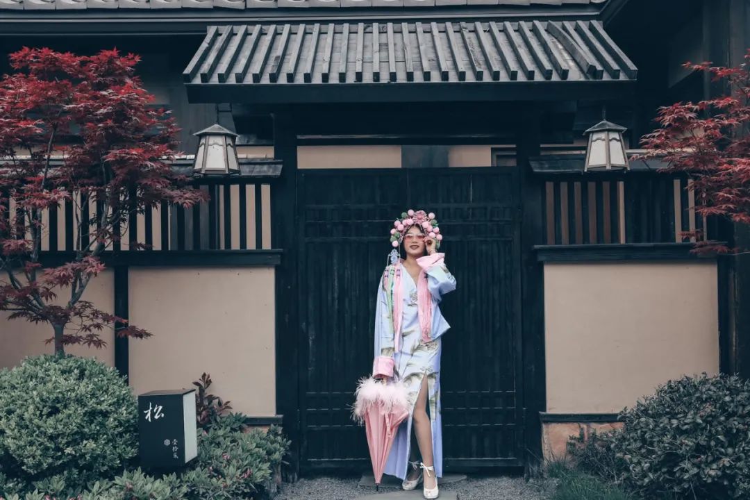 住进风景里温泉酒店,住进风景里旅游度假温泉酒店