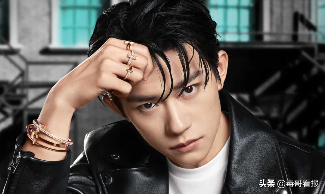 提升穿搭质感的首饰推荐,学会首饰搭配美出高级感