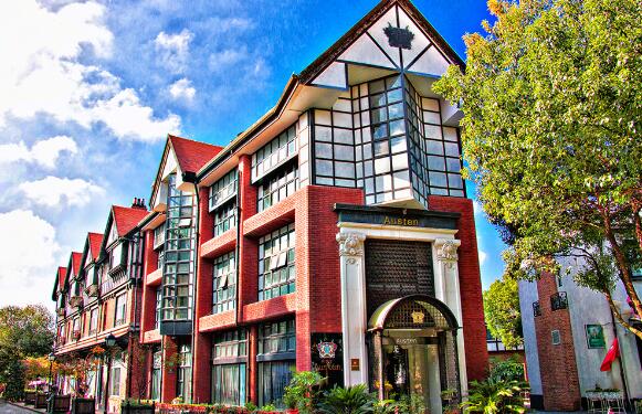 上海旅游十大必去景点推荐,上海旅游必去的十大景点