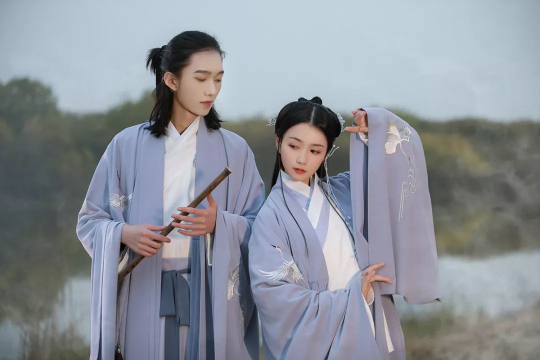 五十六个民族的经典服饰,56个民族服饰精简展示