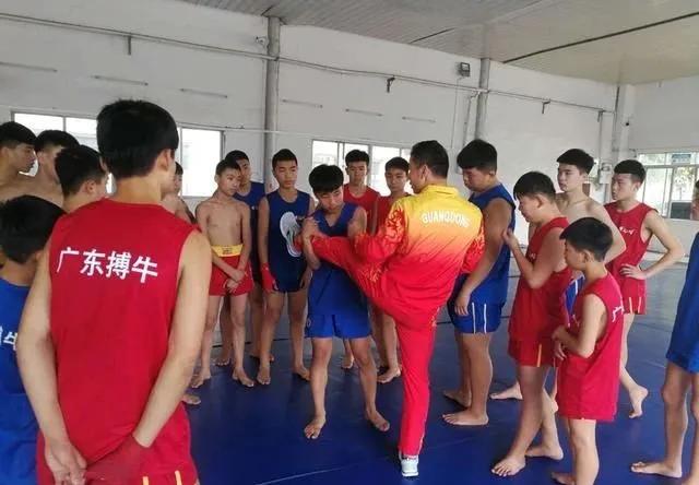 徐吉福散打,散打名将徐吉福比赛视频