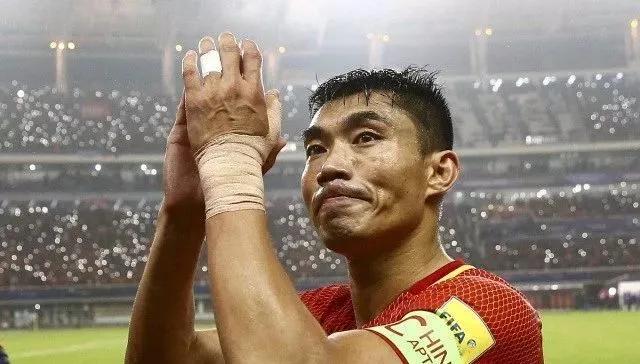 梅西c罗世界杯流泪视频,梅西c罗内马尔伤感画面