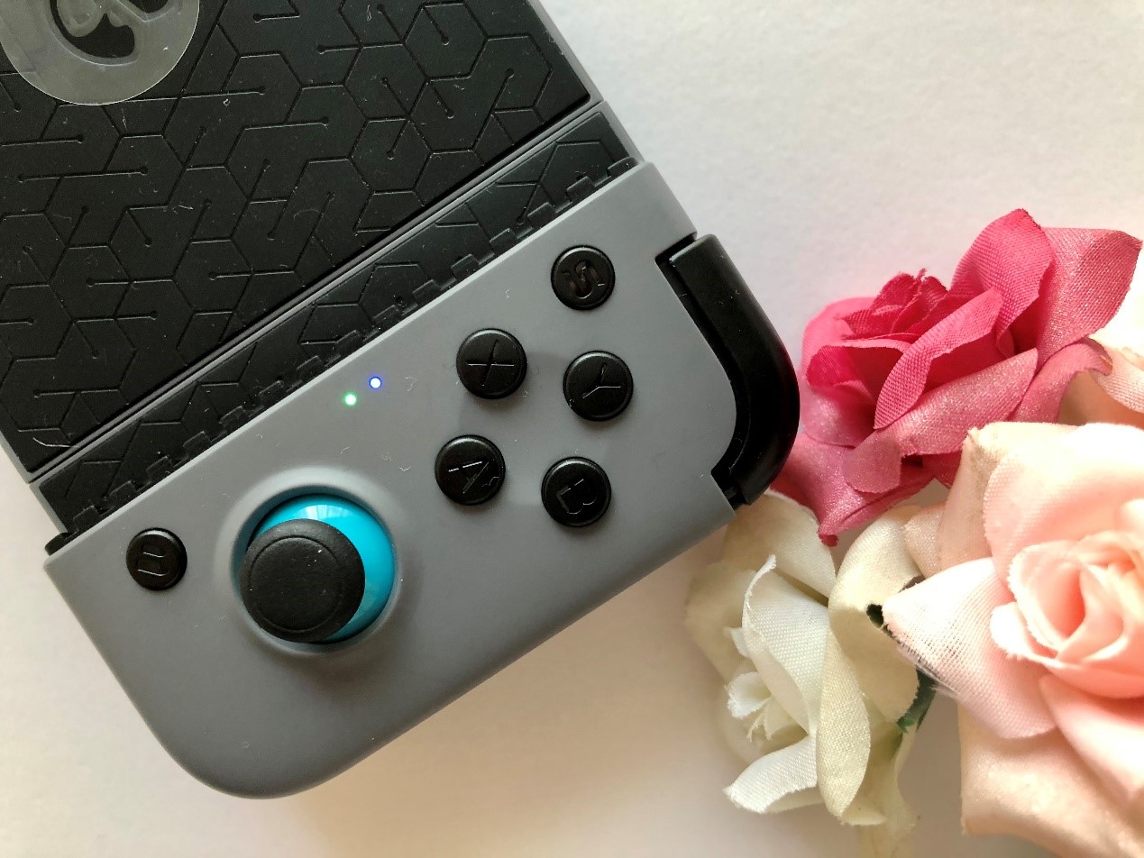 盖世小鸡x2s手柄测评,盖世小鸡x2和雷蛇骑仕手柄