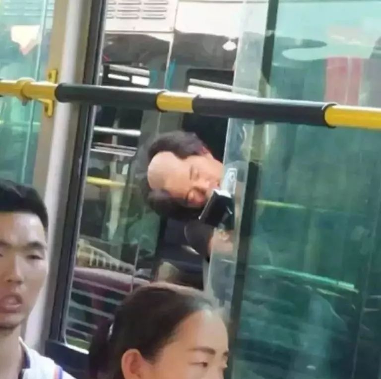 90后没有发际线,90后00后如何不脱发