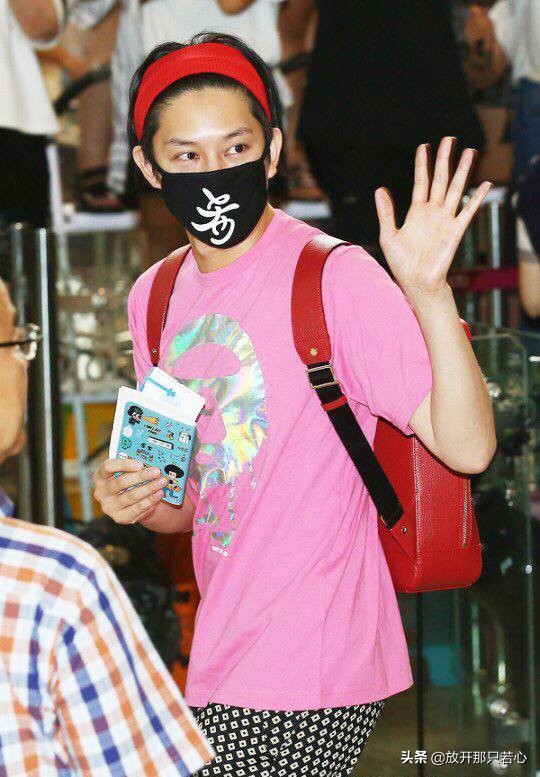 36岁金希澈近照,24岁的金希澈是什么梗