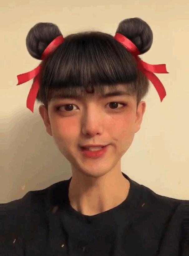 女明星全员哪吒头！杨超越可爱，IU甜美，但最出彩的还是她