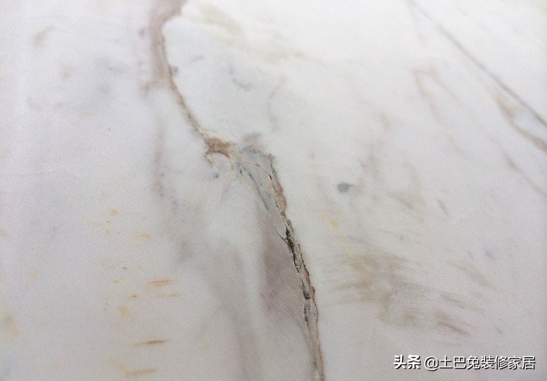 厨房台面用木板好还是石英石好,厨房台面不锈钢好还是石英石好