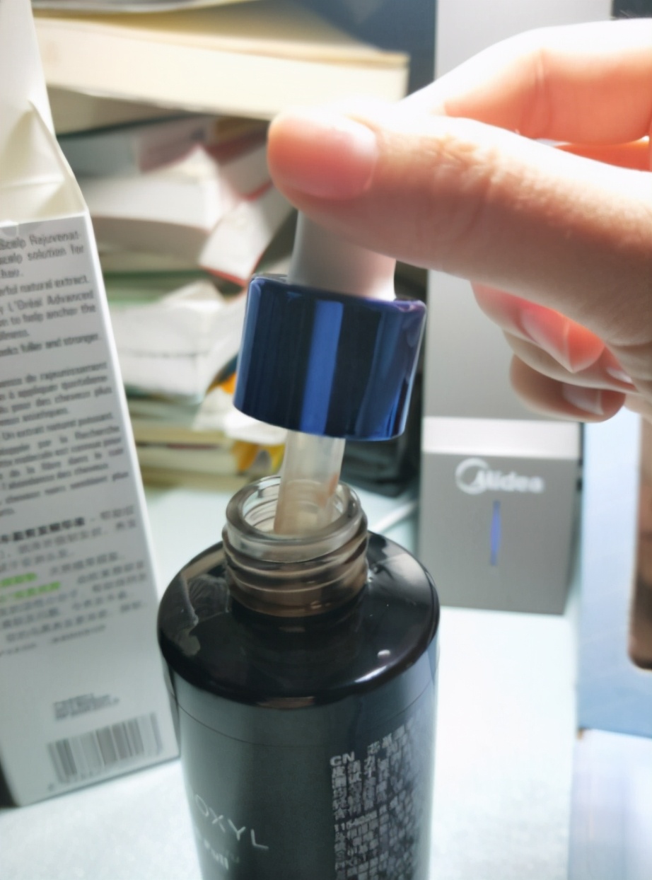 欧莱雅头皮控油洗发膏测评分析,欧莱雅敏感头皮修护精华液