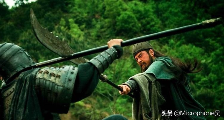 关羽麦城怎么死的,关羽败走麦城的时候几岁