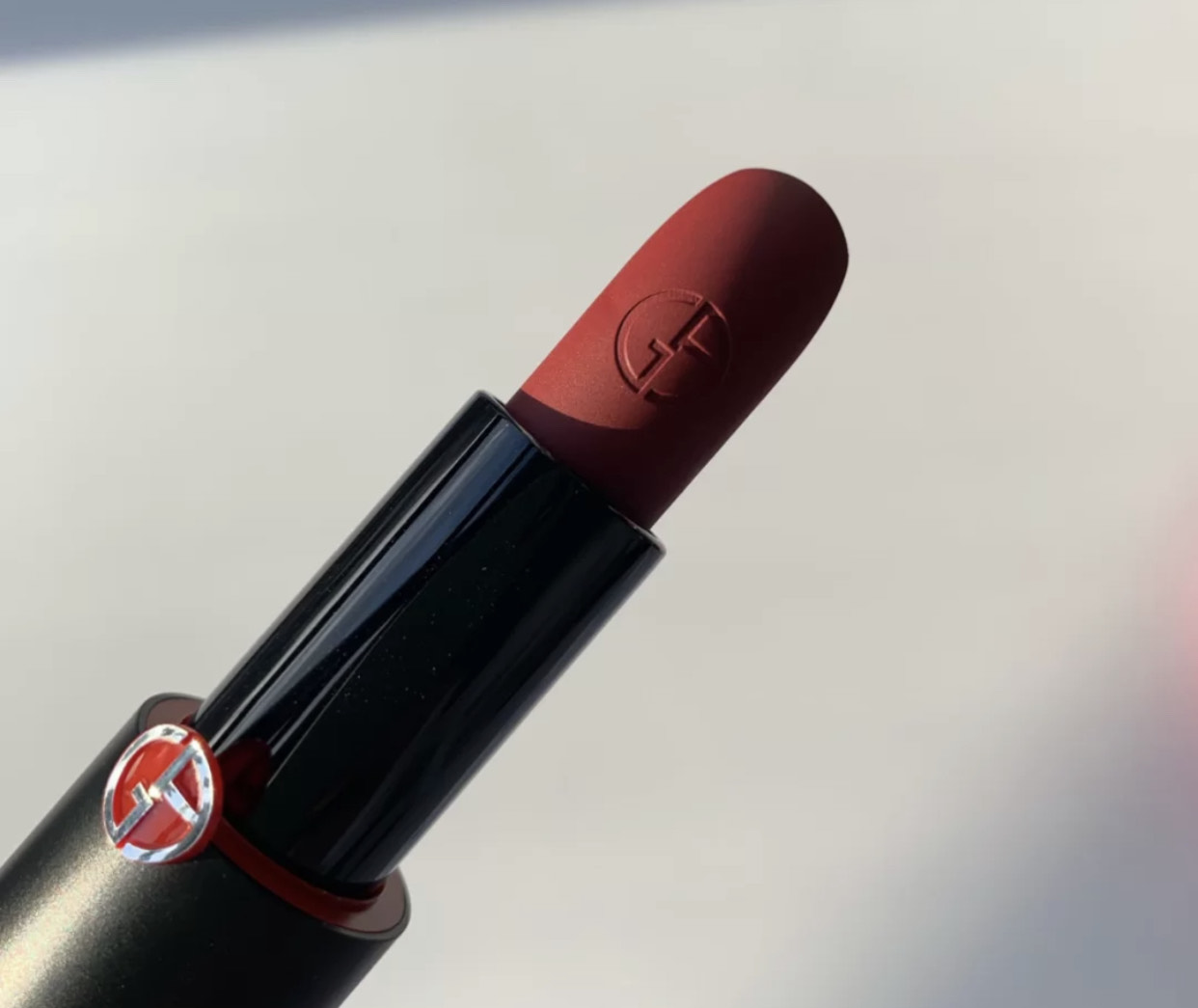 阿玛尼推荐颜色唇膏有哪些,阿玛尼405试色浅唇膏怎么样