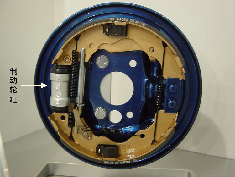 安阳特斯拉制动失灵,特斯拉汽车的刹车系统失灵概率