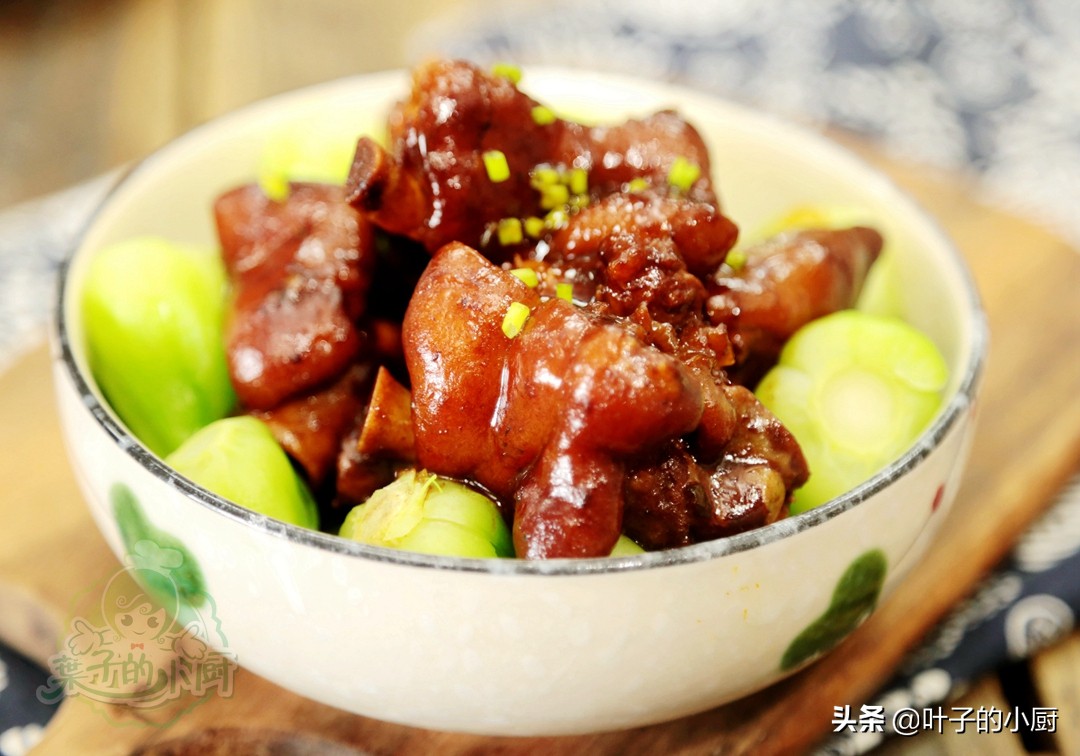 猪蹄炖好后有很大腥味怎么解决,做熟的猪蹄有腥味怎么补救