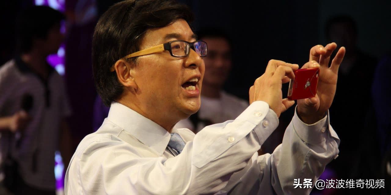 国足还要请里皮式名帅？韩乔生批顾头不顾腚，青训体系被越南赶超