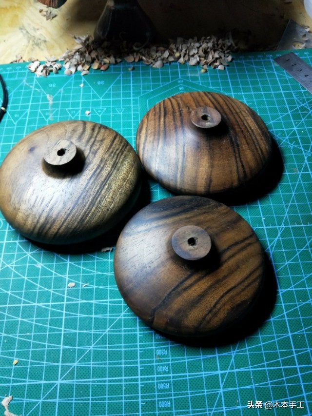 木艺车床加工小物品,手工木工车床专用工具刀