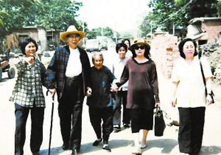 柏杨《丑陋的中国人》李敖:丑陋的柏杨