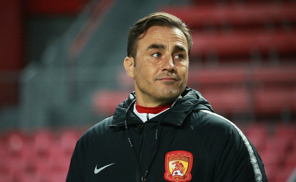 恒大冬季训练足球服,张琳芃保利尼奥