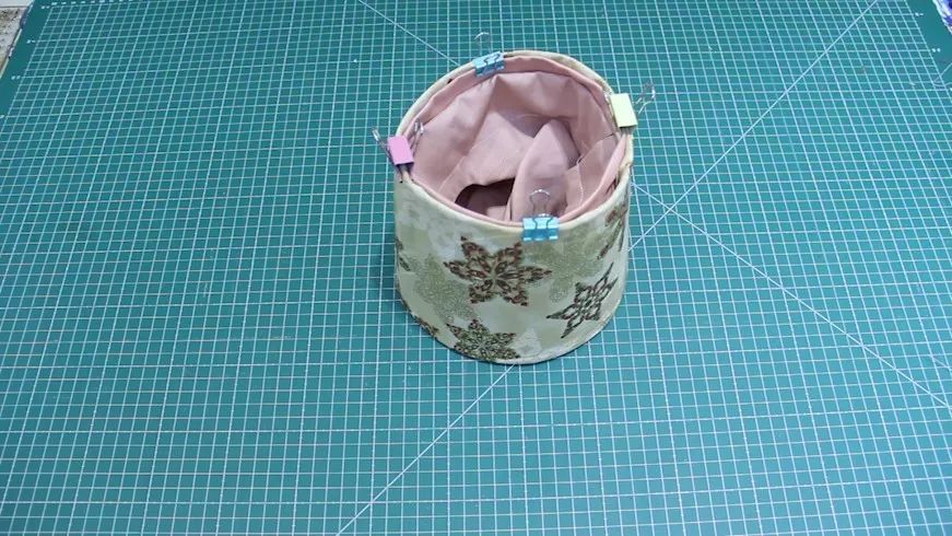 花间公主兔耳水桶包,mcm兔耳水桶包