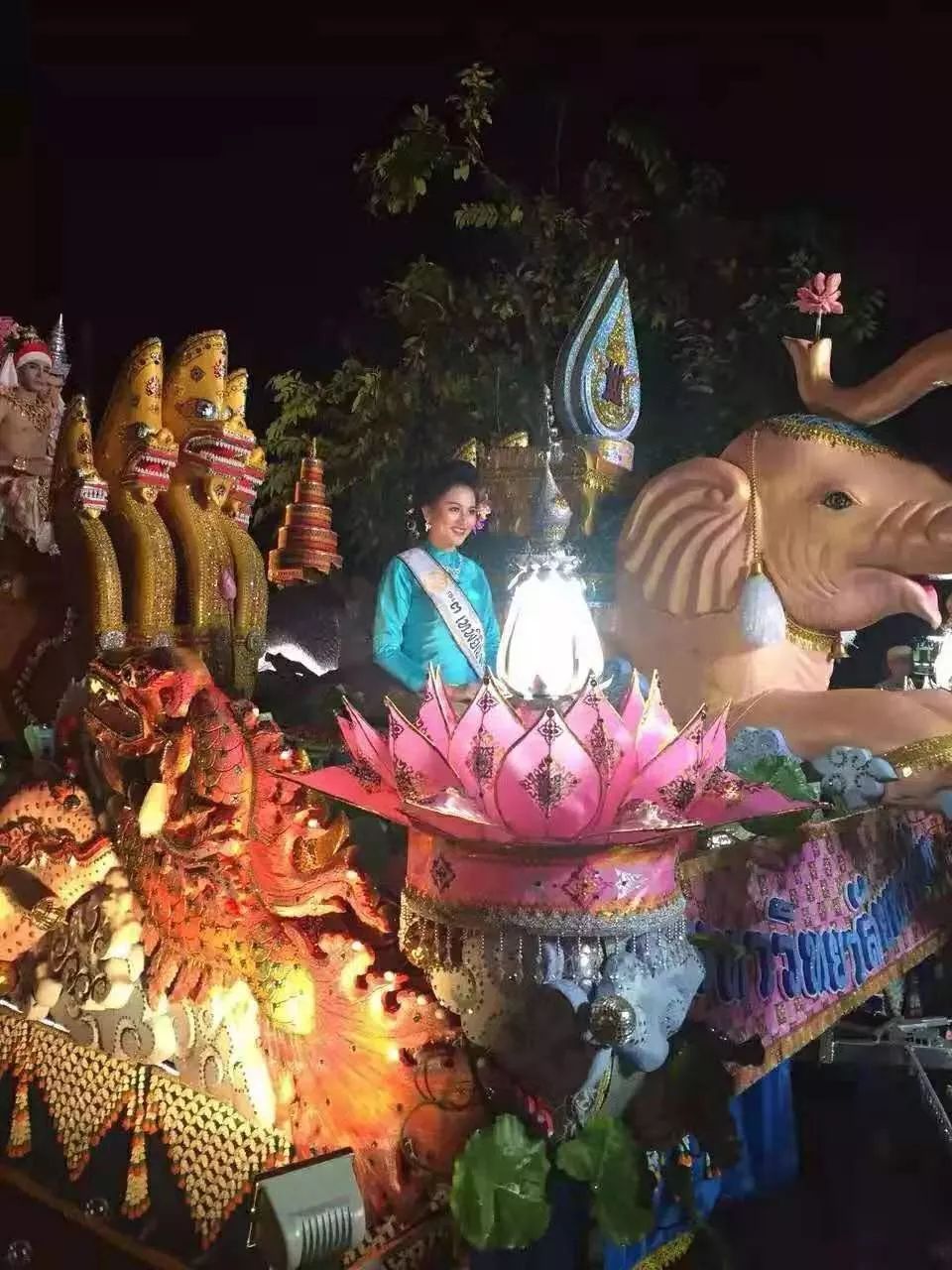 泰国泼水节和中国泼水节是同一天,泰国泼水节和傣族泼水节同一天吗